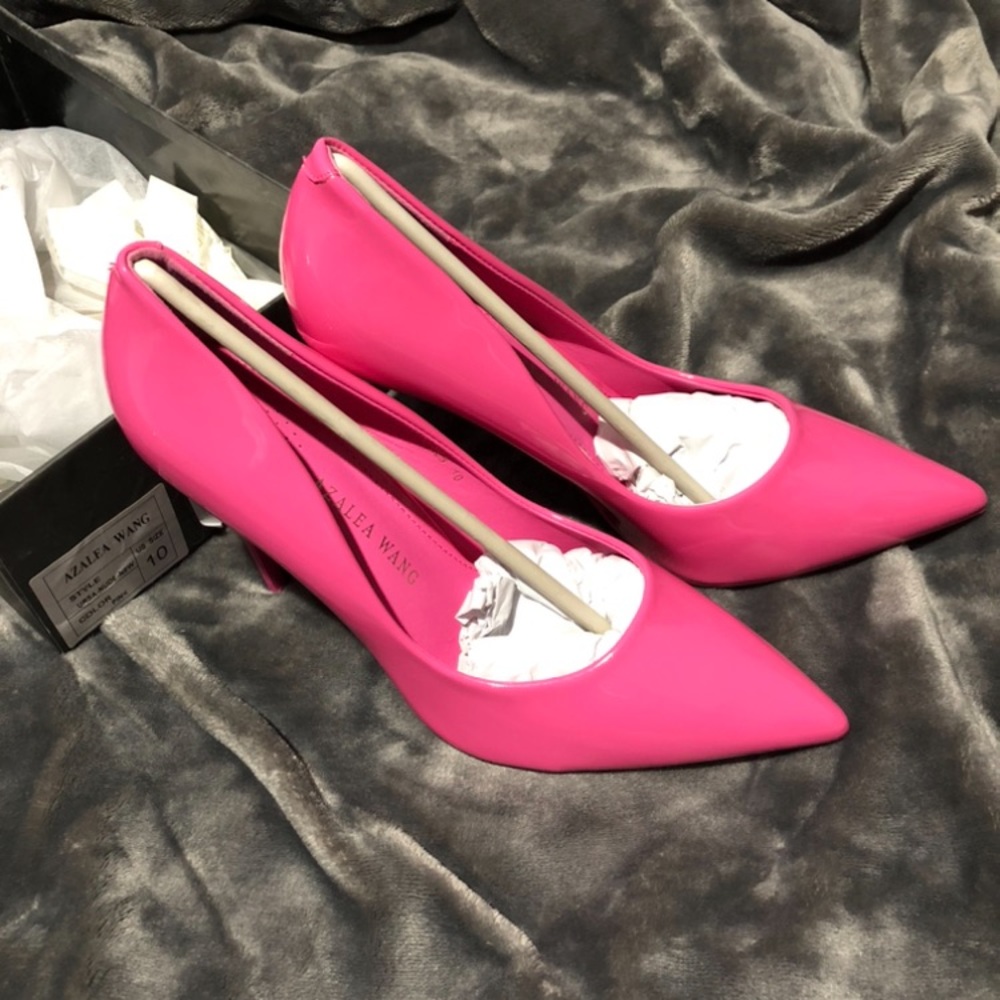 Size 10 Barbie Pink Point Toe Heels